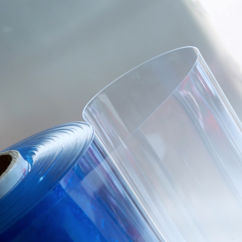 كيف يمكن لفيلم وورق الفينيل PVC المرن أن يكون مثبطًا للهب؟