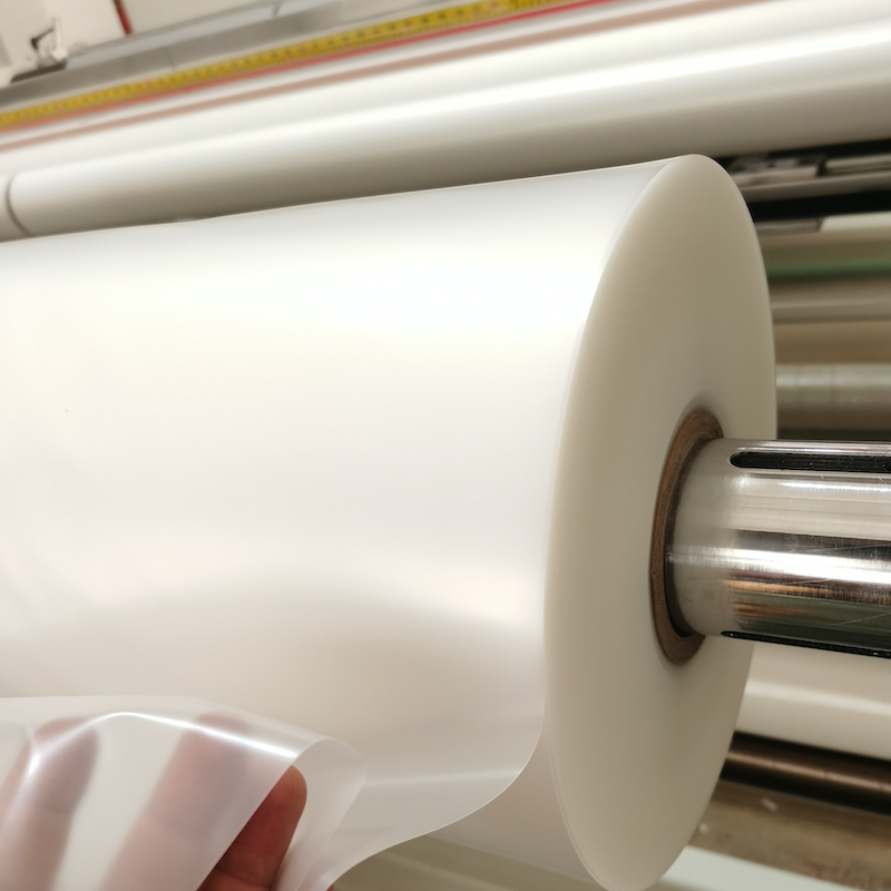 حول معالجة الأفلام البلاستيكية